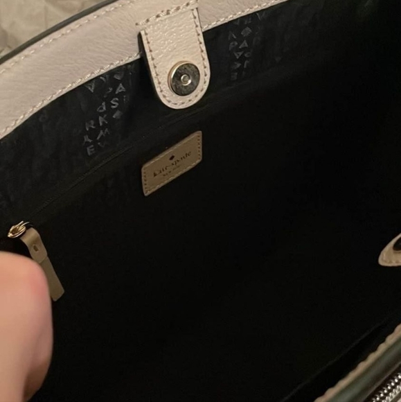Kate Spade bag - Picture 7 of 7